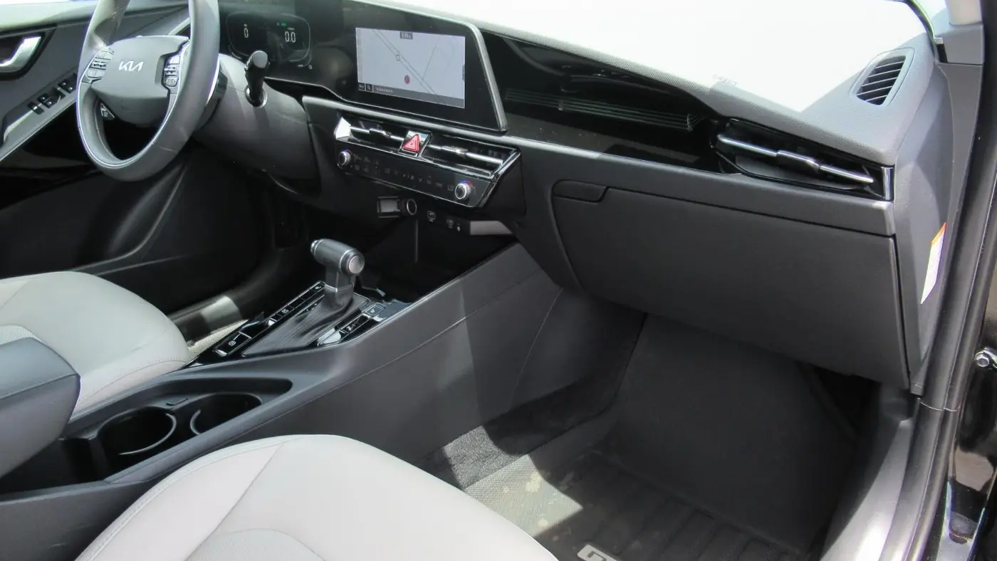 2025 Kia Niro EX Touring