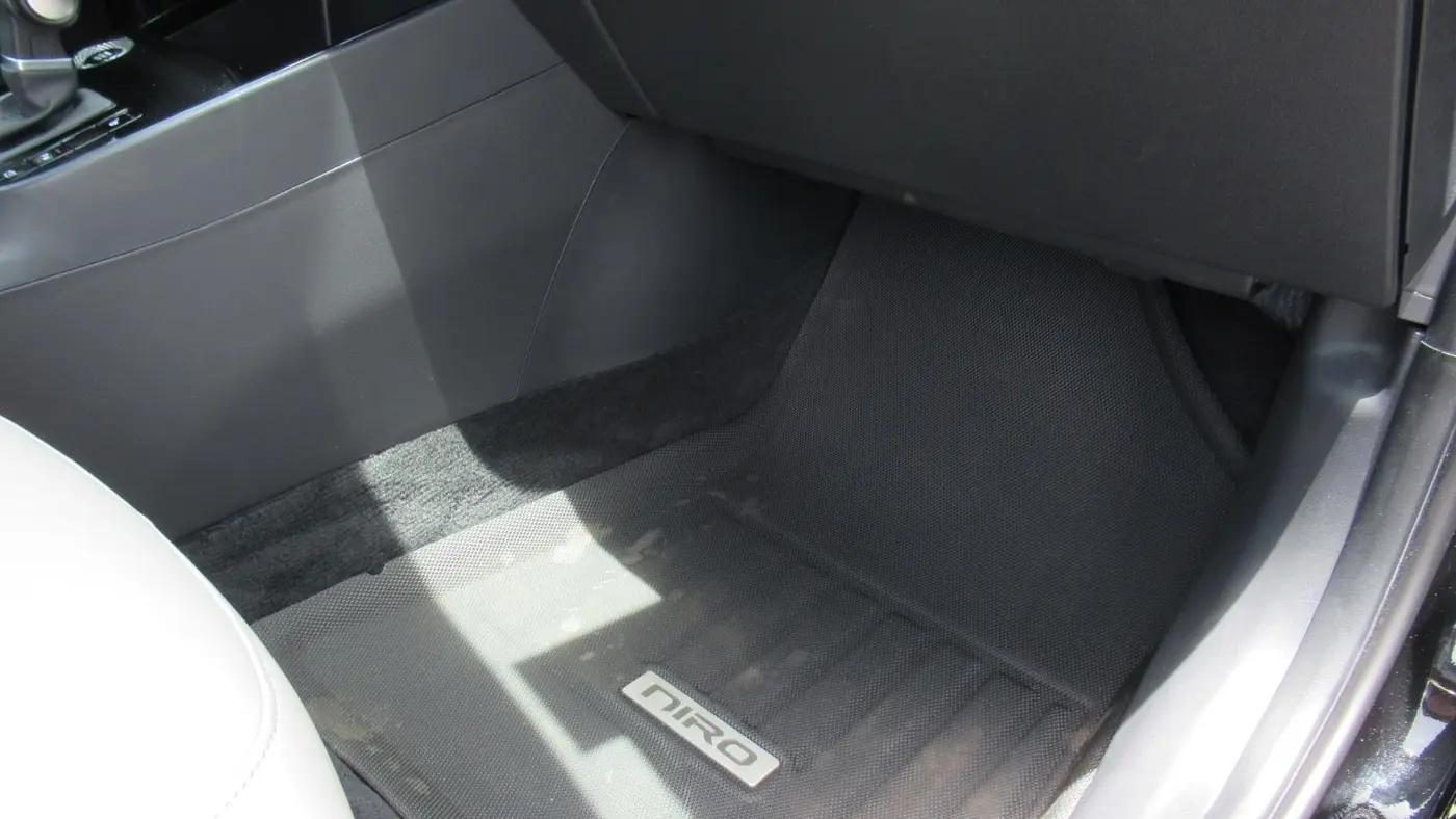2025 Kia Niro EX Touring