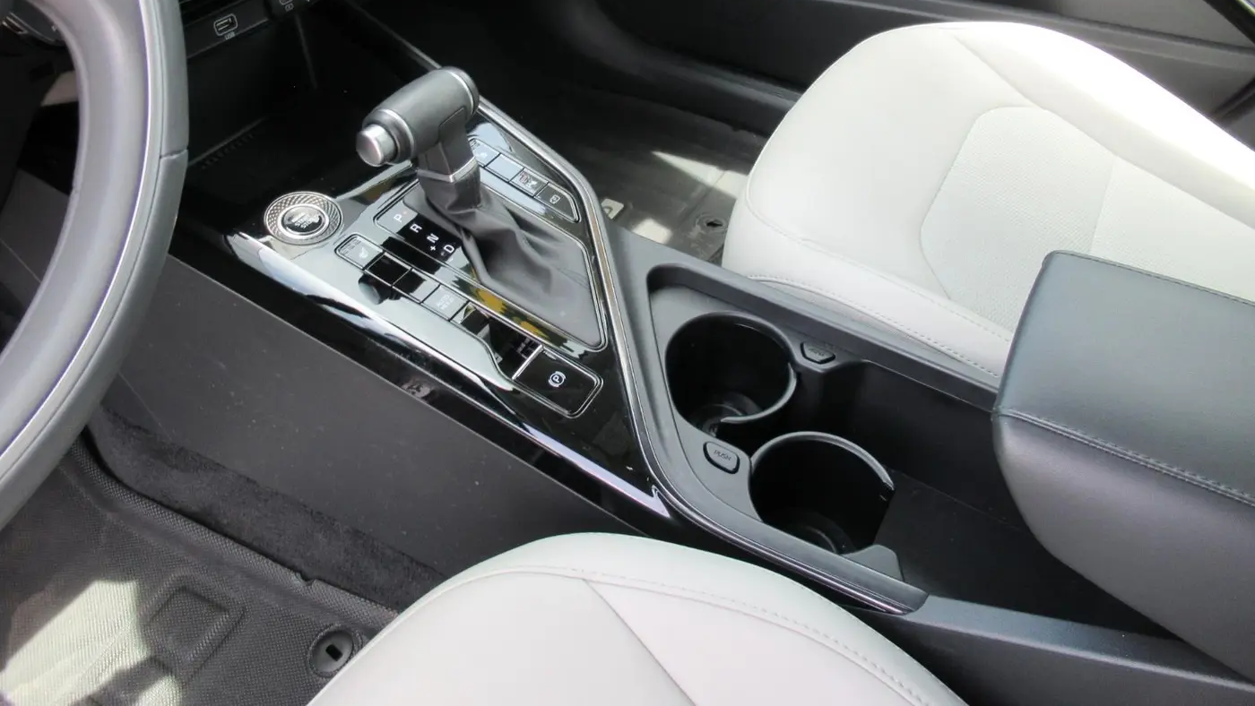 2025 Kia Niro EX Touring