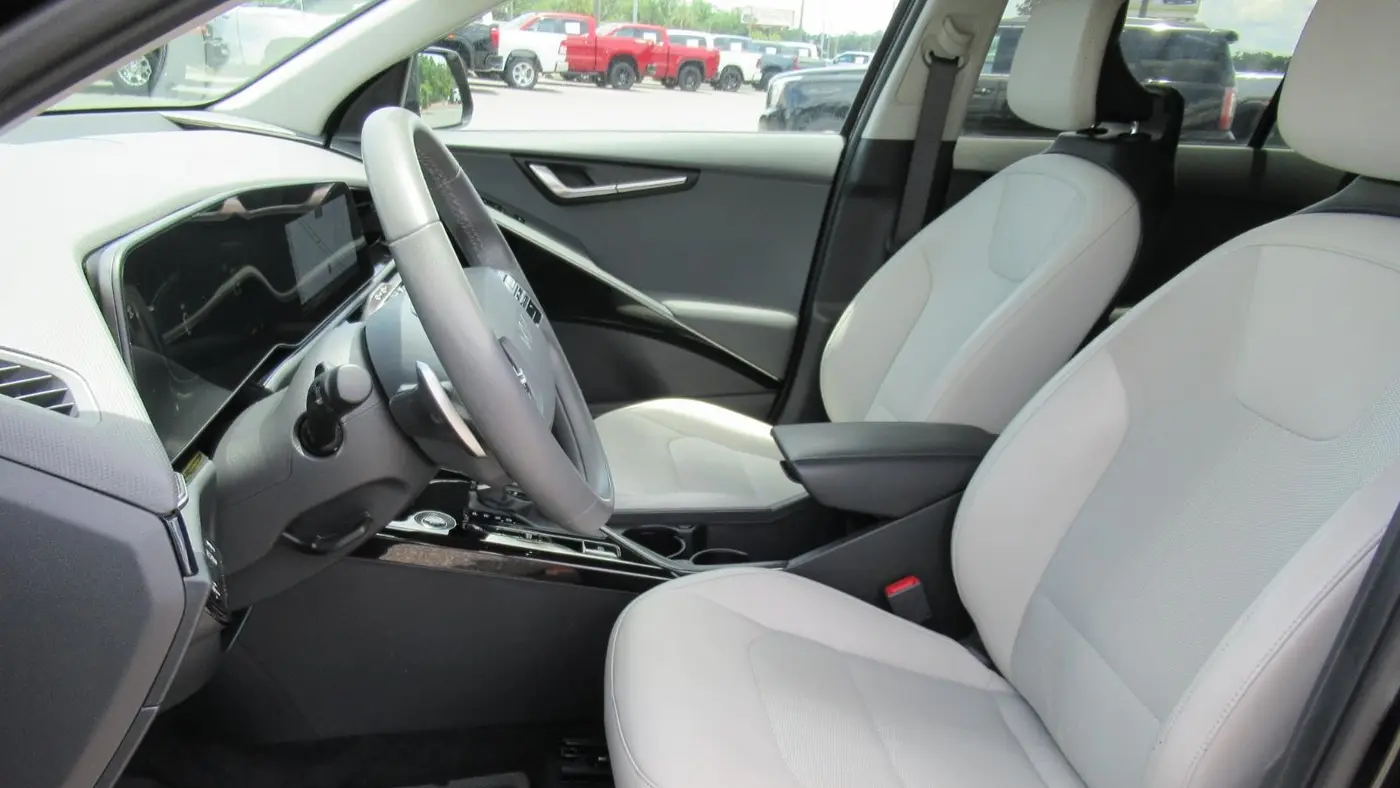 2025 Kia Niro EX Touring