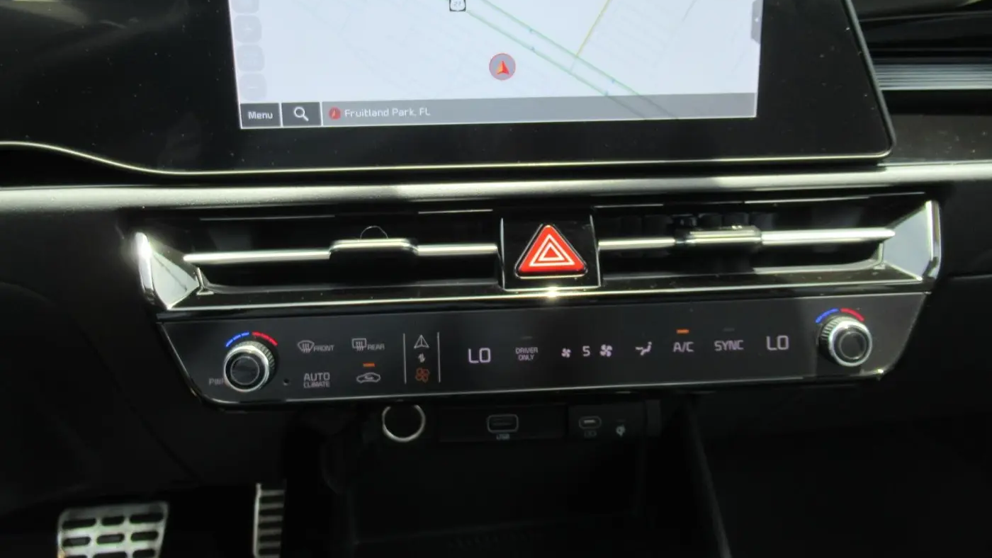 2025 Kia Niro EX Touring