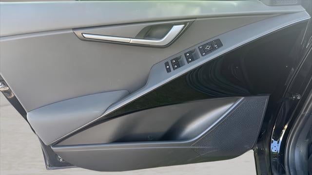 2023 Kia Niro Plug-In Hybrid EX