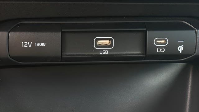 2023 Kia Niro Plug-In Hybrid EX