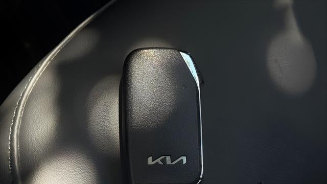 2023 Kia Niro Plug-In Hybrid EX