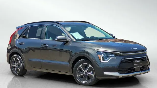 Preowned 2023 Kia Niro Plug-In Hybrid EX for Sale