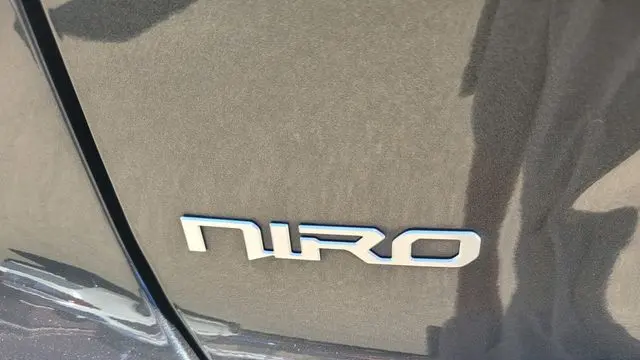 2023 Kia Niro Plug-In Hybrid EX