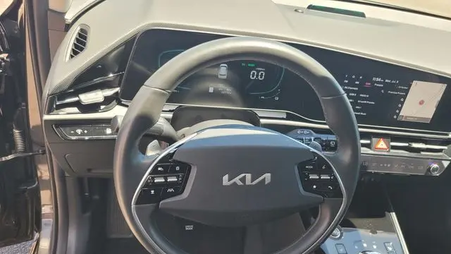 2023 Kia Niro Plug-In Hybrid EX