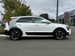 2023 Niro EV Thumbnail 7