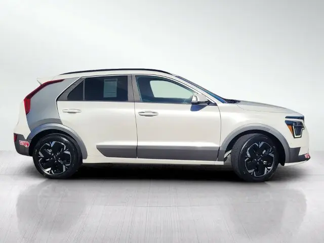 2024 Kia Niro - $26,681