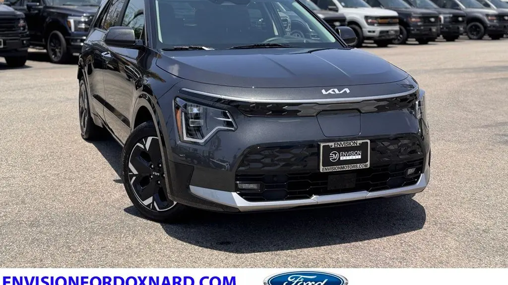 Preowned 2023 Kia Niro EV Wave for Sale