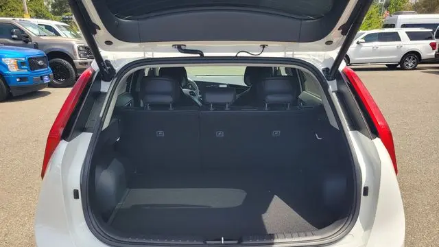 2024 Kia Niro EV Wave