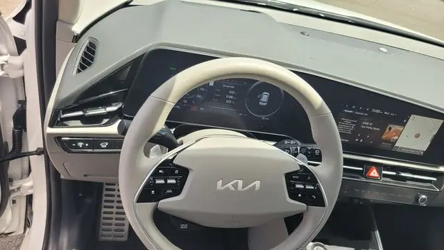 2024 Kia Niro EV Wave
