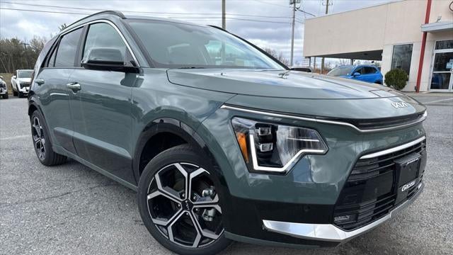 Preowned 2025 Kia Niro SX Touring for Sale