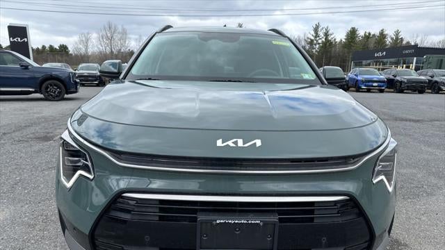 2025 Kia Niro SX Touring