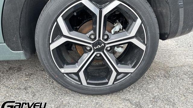 2025 Kia Niro SX Touring
