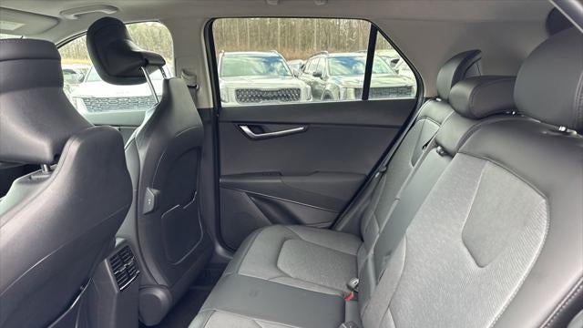 2025 Kia Niro SX Touring