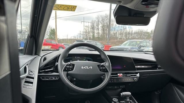 2025 Kia Niro SX Touring