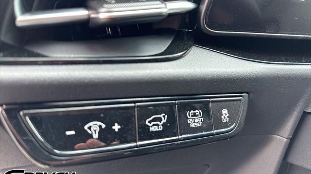 2025 Kia Niro SX Touring