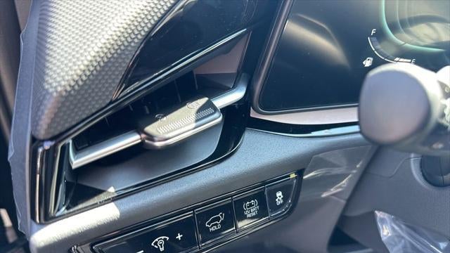 2025 Kia Niro SX