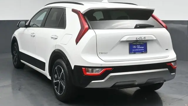 2025 Kia Niro SX Touring