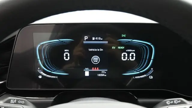 2025 Kia Niro SX Touring