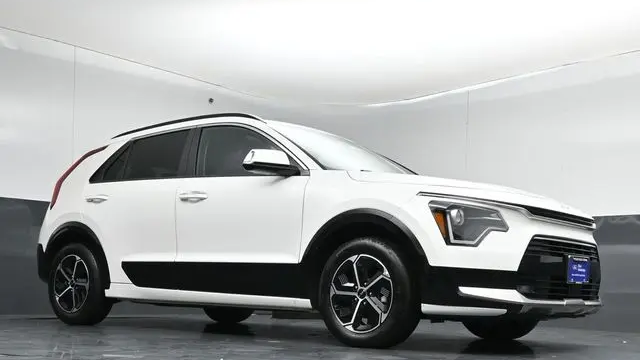 2025 Kia Niro SX Touring