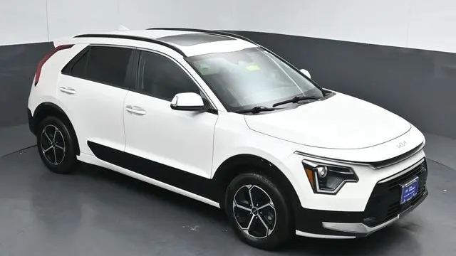 2025 Kia Niro SX Touring