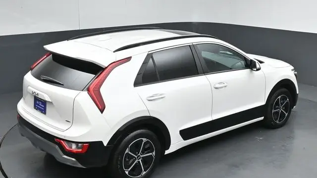 2025 Kia Niro SX Touring