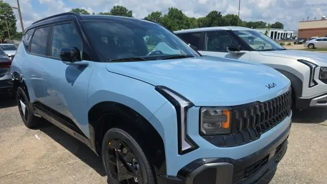 Preowned 2027 Kia Seltos X-Line S for Sale