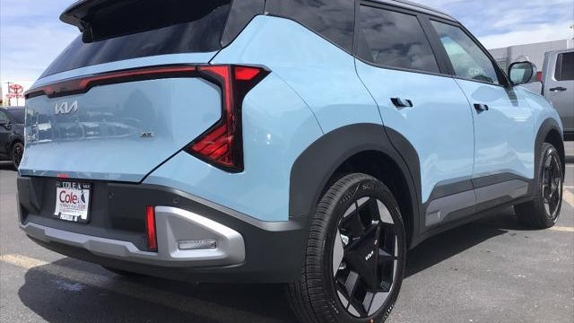 2027 Kia Seltos S