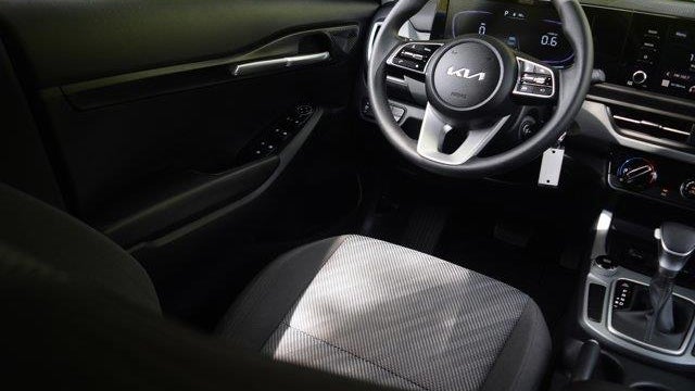2025 Kia Seltos LX