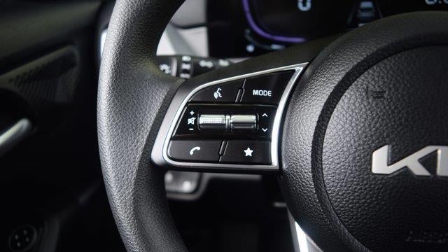 2025 Kia Seltos LX