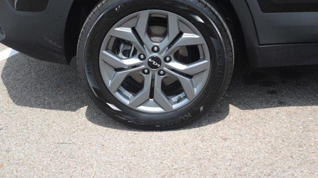 2025 Kia Seltos LX