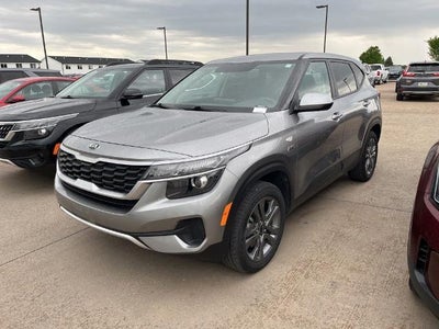 Photo of a 2021 Kia Seltos AWD LX 4DR SUV for sale