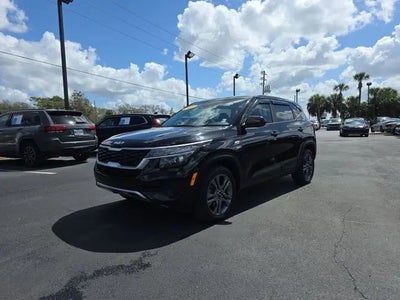 2023 Kia Seltos AWD LX 4DR SUV