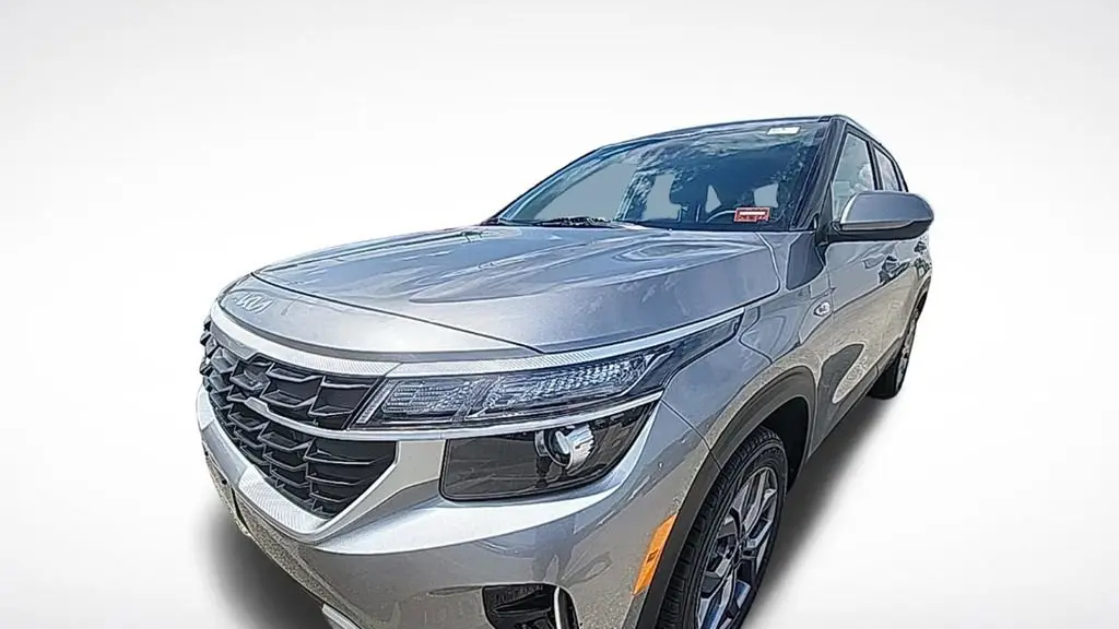 2024 Kia Seltos LX