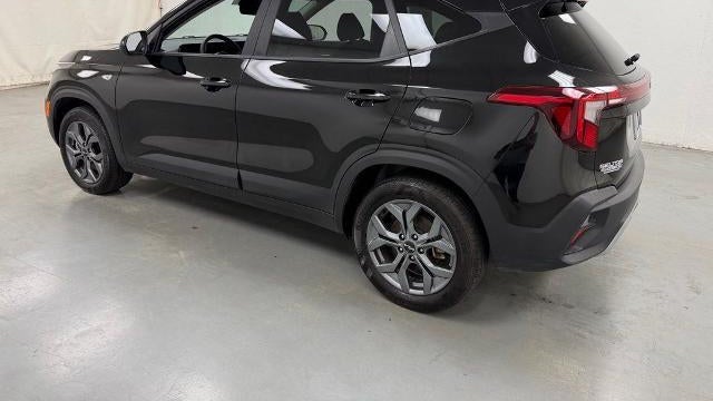 2025 Kia Seltos LX