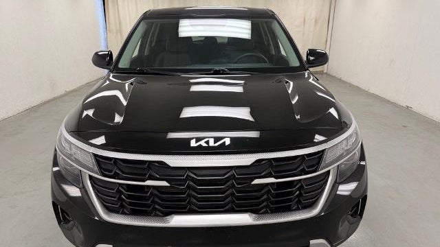 2025 Kia Seltos LX