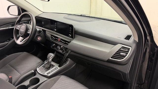 2025 Kia Seltos LX