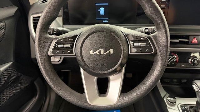 2025 Kia Seltos LX