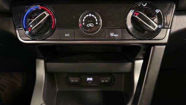 2025 Kia Seltos LX