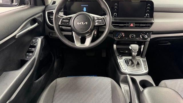 2025 Kia Seltos LX