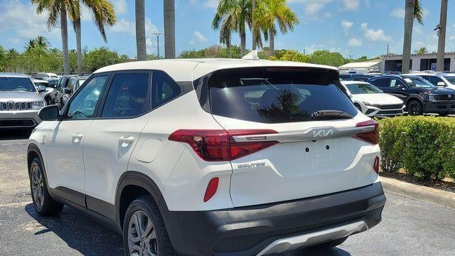 2023 Kia Seltos LX