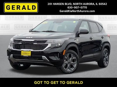 Photo of a 2025 Kia Seltos AWD LX 4DR SUV for sale