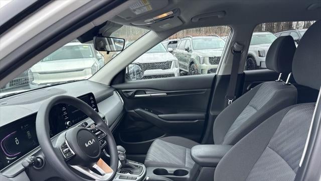 2025 Kia Seltos LX