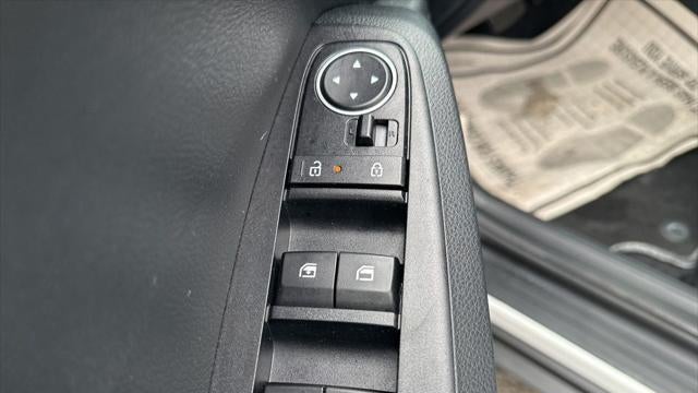 2025 Kia Seltos LX