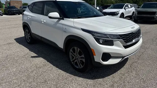 Preowned 2023 Kia Seltos LX for Sale