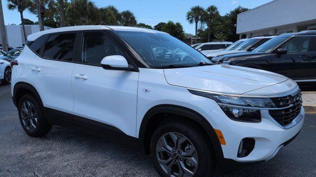 2025 Kia Seltos LX