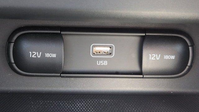 2025 Kia Seltos LX