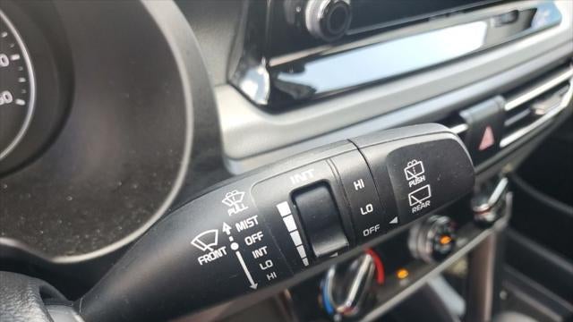 2023 Kia Seltos LX